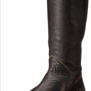 BED STU Tall Manchester Boot Size 8.5. Reasonable offers will be accepted